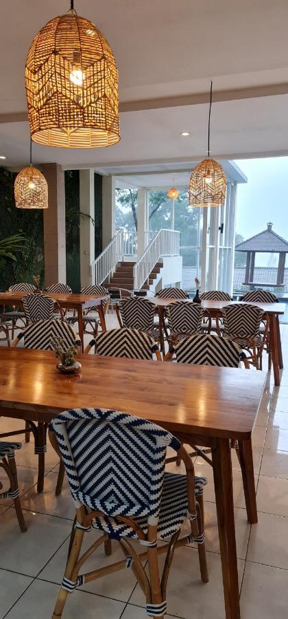 Villa Aurora Cisarua Ngoại thất bức ảnh