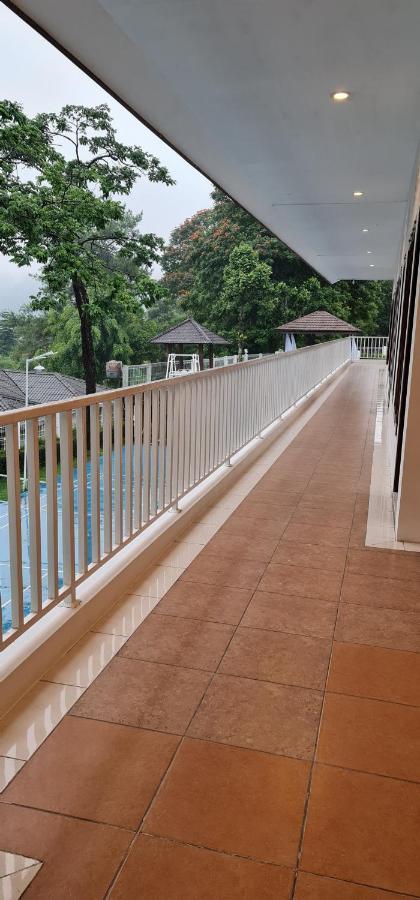Villa Aurora Cisarua Ngoại thất bức ảnh