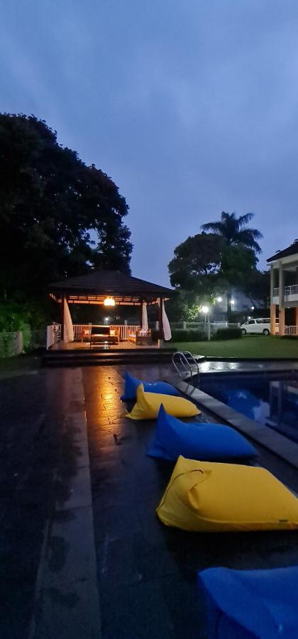 Villa Aurora Cisarua Ngoại thất bức ảnh